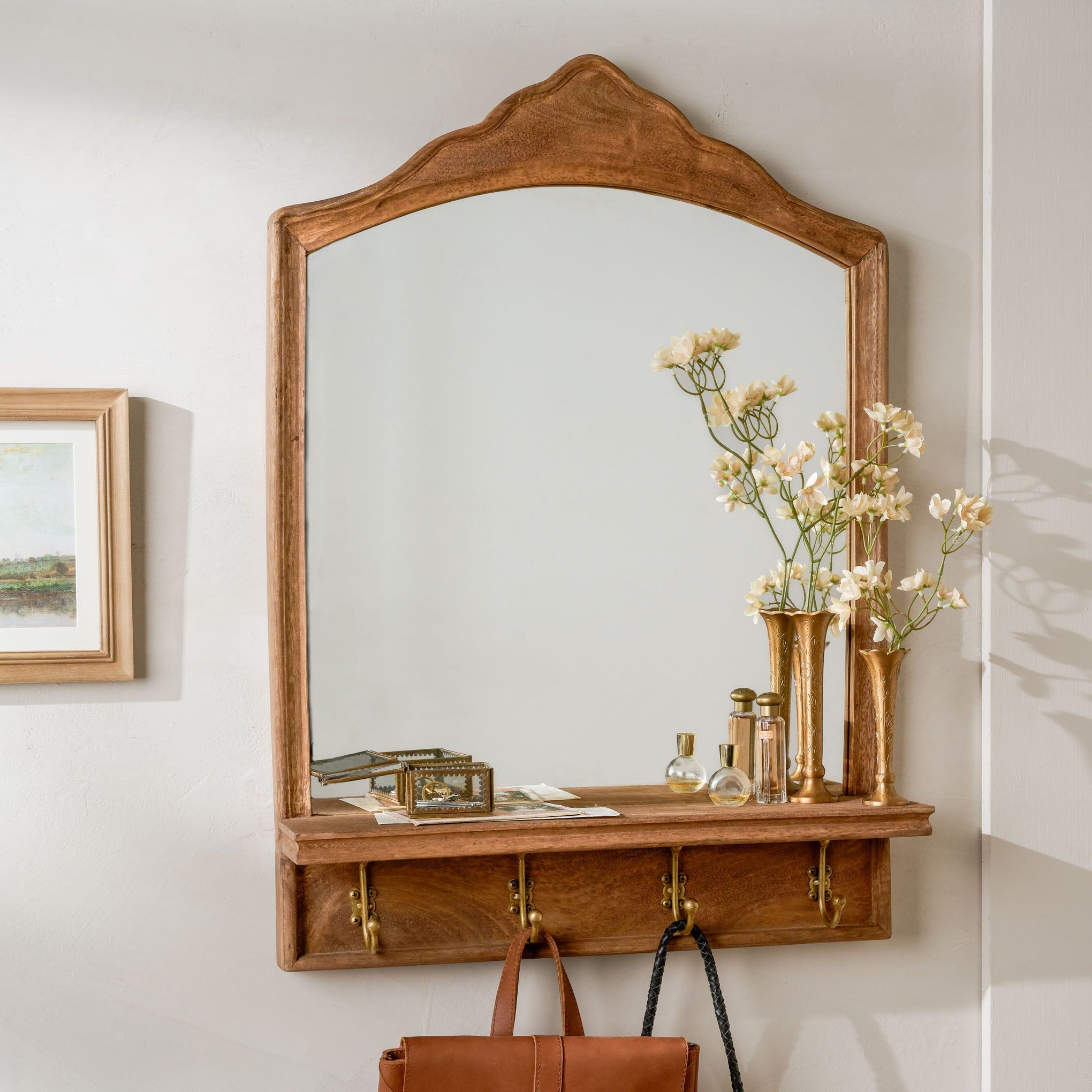 How to Remove Vinyl Wall Decals Easily